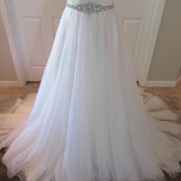 BRAND NEW! NEVER WORN! Allure 2851 Wedding Dress (Size 10, Champagne and Ivory) - Picture 2 of 15